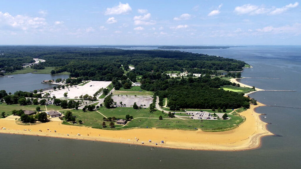 Sandy Point State Park